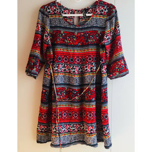 Feathers Dress Multicolor patterns Short Sleeves SZ Large